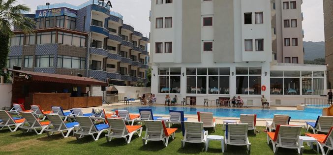 PALMIRA BEACH HOTEL